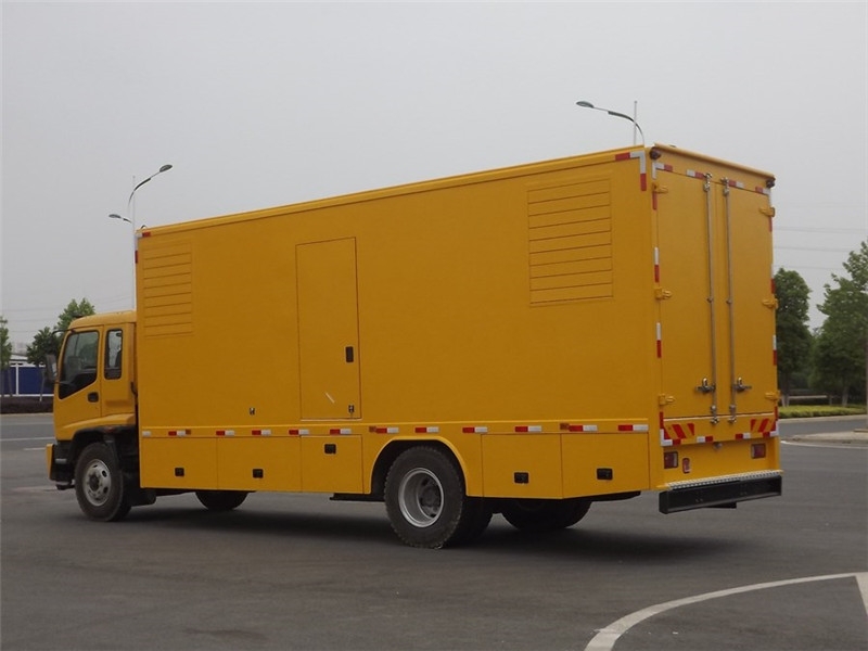 滦平租赁发电机-柴油发电机组机房烟管的布置与安装