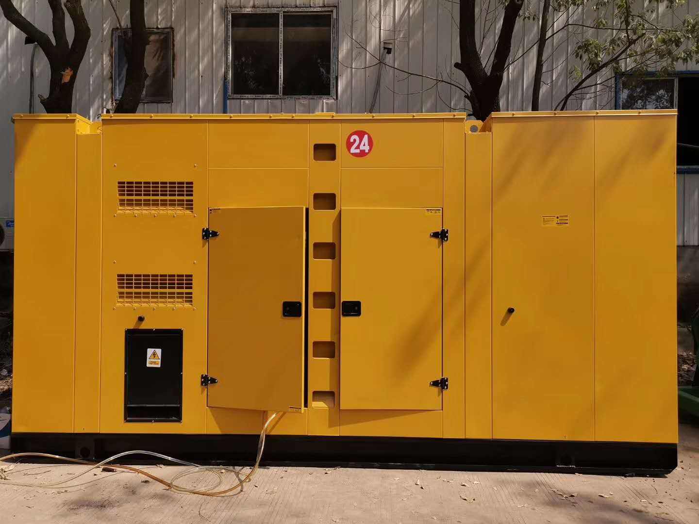 滦平租赁发电机-国产柴油发电机油耗的奥秘