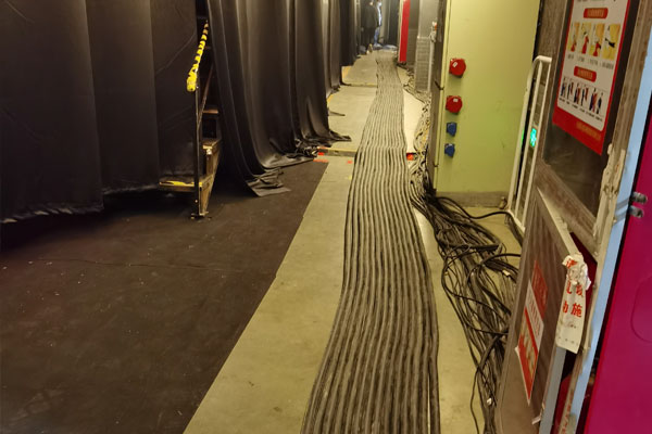 滦平柴油发电机组的输出电压可以调节到哪些范围？