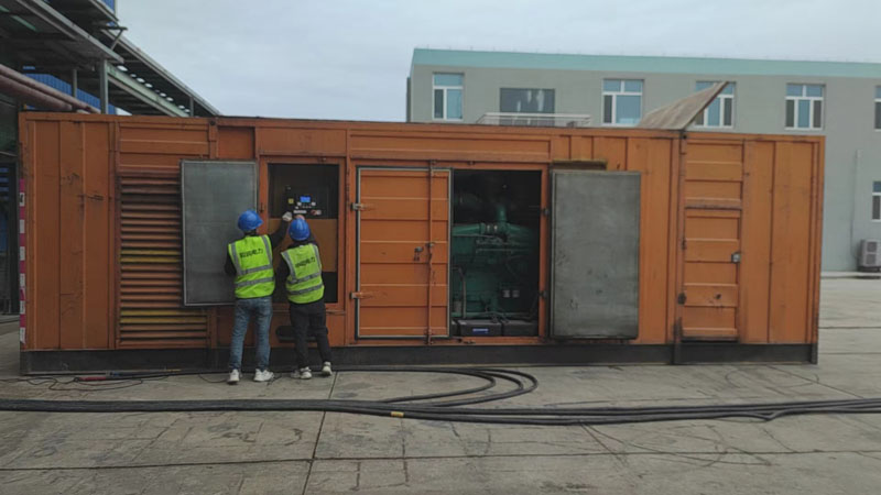 滦平如何检查柴油发电机组的机油油位?